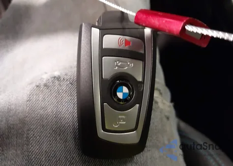 2021 BMW M2 Competition z USA, uszkodzony, nr VIN WBS2U7C06M7J66319